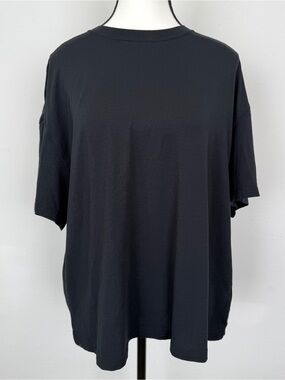Columbia Size XL Black Short Sleeve Oversized Stretch Shirt